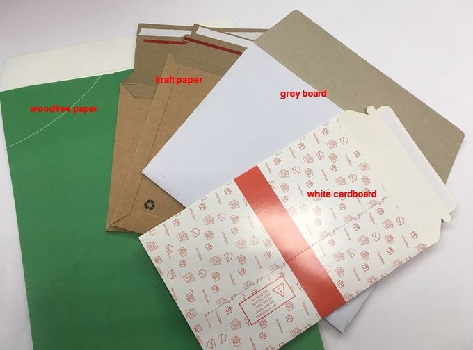 Конверты отправителей картона Крафт обслуживаний печатания конверта А5 твердые с прилипателем собственной личности